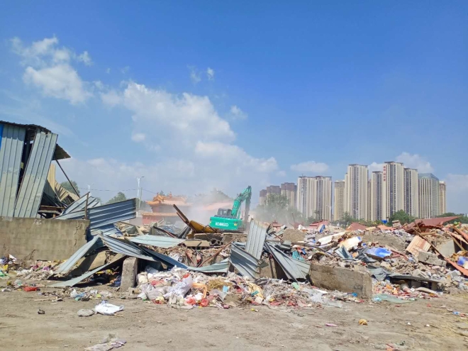拆除违法建筑
