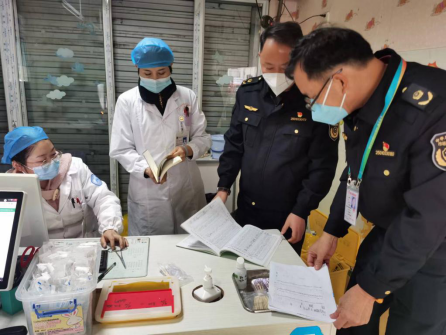 区市场监管局信息：“当好排头兵”大讨论大竞赛 官渡市场监督管理所开展2022年疫苗储存运输质量安全专项检查（工作简讯第372期）189