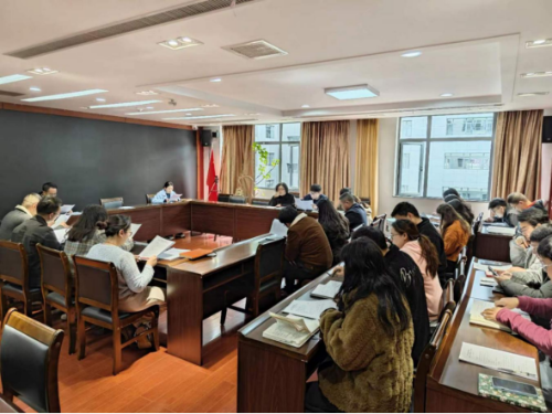 区委组织部开展公务员平时考核民主测评工作