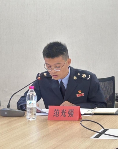 便民办税春风常在 服务提质送惠入企 (2)