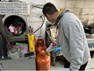 2024.4.2 太和街道开展燃气安全排查工作528
