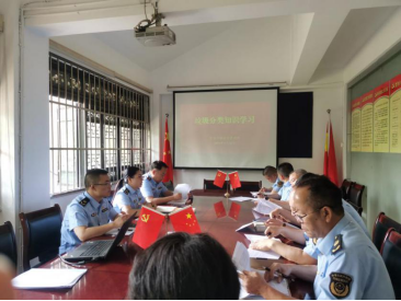 （党组工作简讯第57期）官渡市场监督管理所党支部深入辖区农贸市场开展垃圾分类宣传83