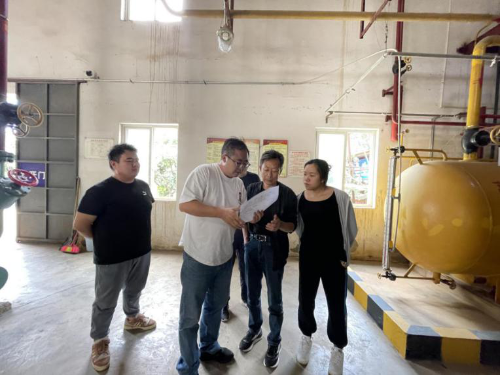 开展涉氨制冷企业安全隐患执法检查1