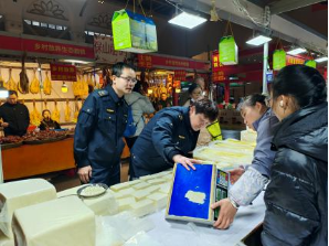 （工作简讯15期）官渡区全力保障2026年新春购物市场516