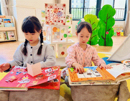 世界读书日｜书香飘满官渡一起来看官渡校园读书日精彩画卷！(图1)