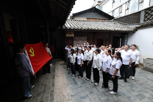 WPS图片(2) WPS图片(2)